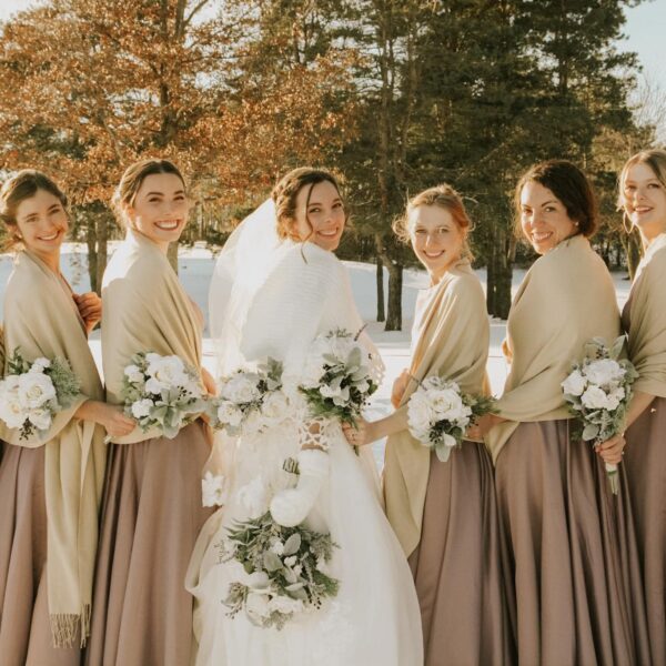 Wedding Bridal Party at River Oaks
